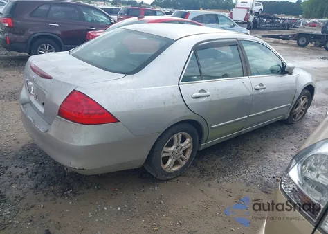 2007 Honda Accord 2.4 Ex из США, поврежденный, VIN 1HGCM56727A175410